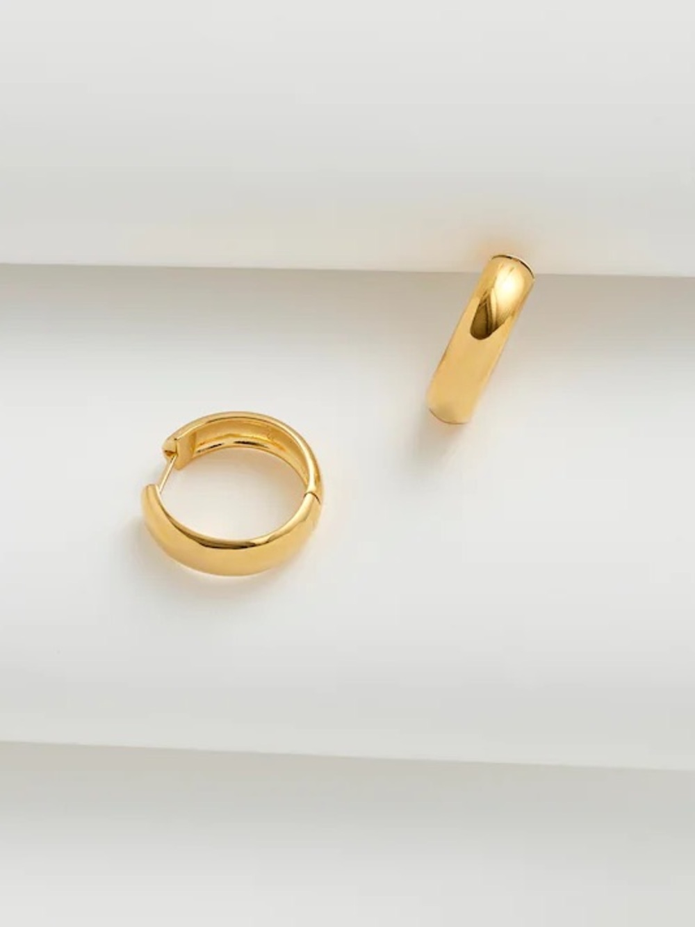 Madewell Demo-Fine Chunky Medium Hoop Earrings